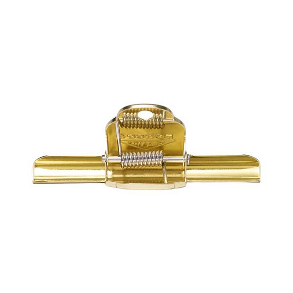 しっかりと挟めるホールド力を備えています。