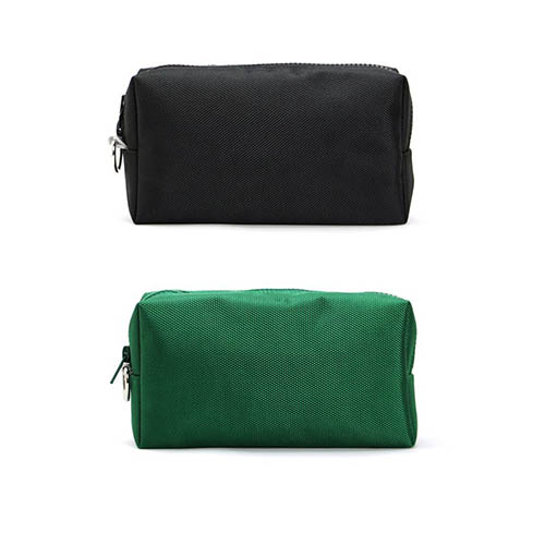 耐久性に優れた1686d ポリエステルを使用したソリッドポーチ。