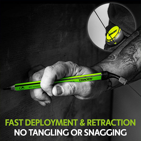 ペンや鍵などの持ち運びに便利な伸縮式ホルスター。