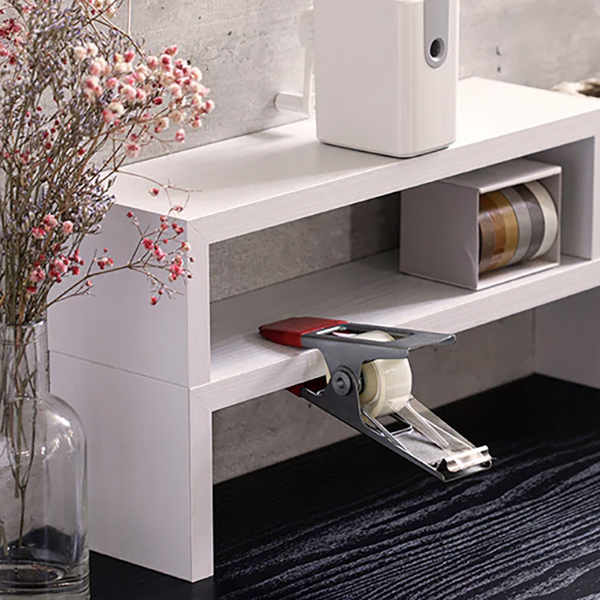 ファクトリーな雰囲気たっぷりのデザイン性の高いテープホルダー