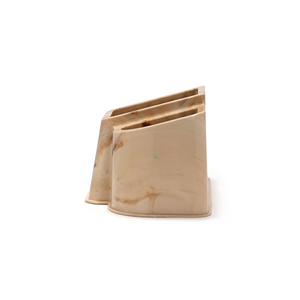 高品質なABSプラスチックを採用し、高い耐久性と長寿命を実現したデスクオーガナイザー。