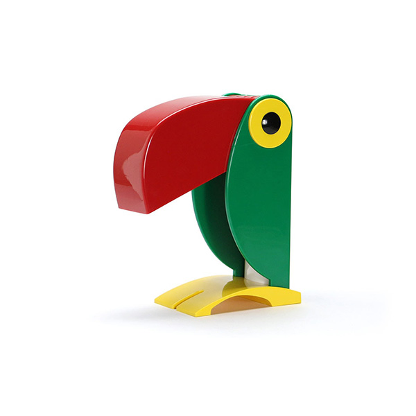 アイコニックな70年代ヴィンテージを現代に甦らせたLEDランプ