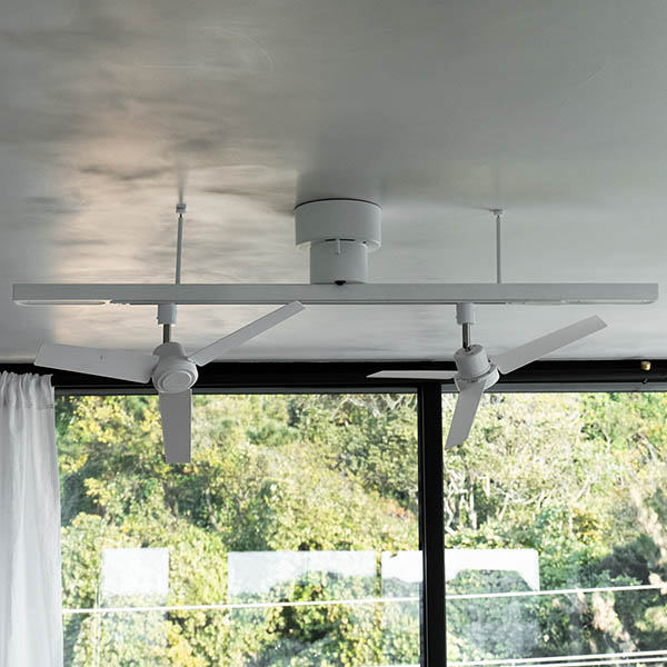 工事不要で簡単に取り付けられる照明用ダクトレール。