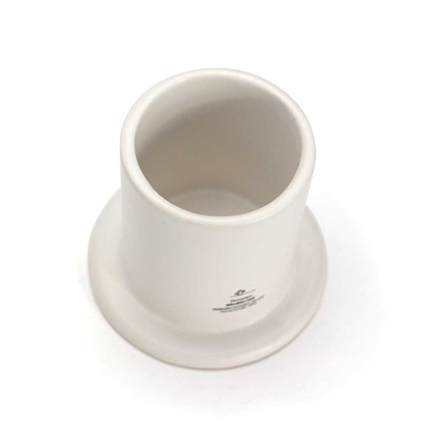 デザイン性の高い磁器製の電子タバコ専用の灰皿。