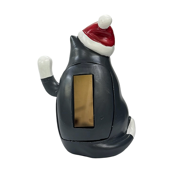 クリスマスのオブジェにお勧めのサンタキャットの置物（人形）です。