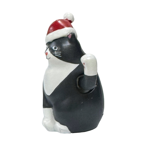 クリスマスのオブジェにお勧めのサンタキャットの置物（人形）です。