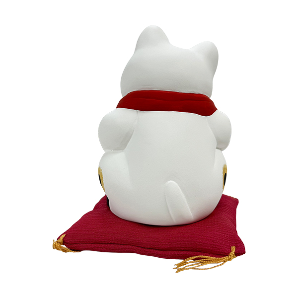 アントニオ猪木のような招き猫。