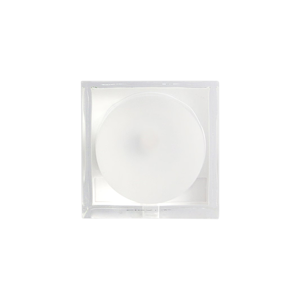 環境にやさしいソーラー充電式LEDキャンドル。