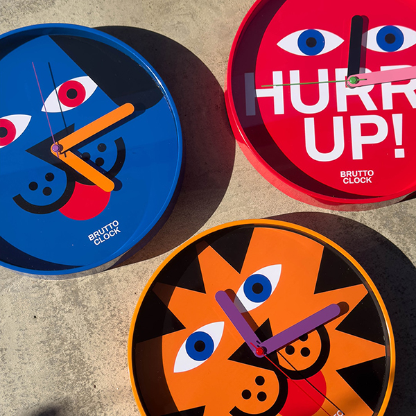 BRUTTOのクロックシリーズは、ミニマルでありながら挑発的。