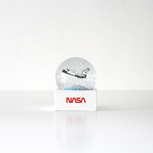 NASAのスノードーム。