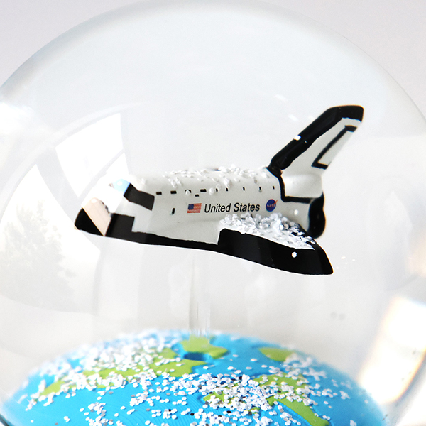 NASAのスノードーム。