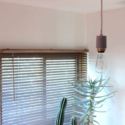  [シェード] [ソケット]と、各パーツを選んで・組み合わせる。【D.I.Y SUPPLY】な照明シリーズ。