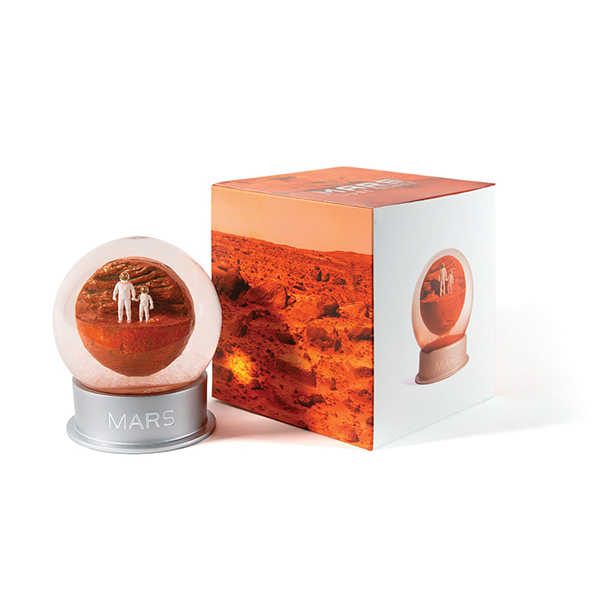 実際存在するオリンポス山やマリネリス峡谷が再現されているマーズダストグローブ。