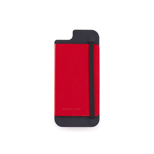 自身のタブレットに取り付けできる収納ポケット。