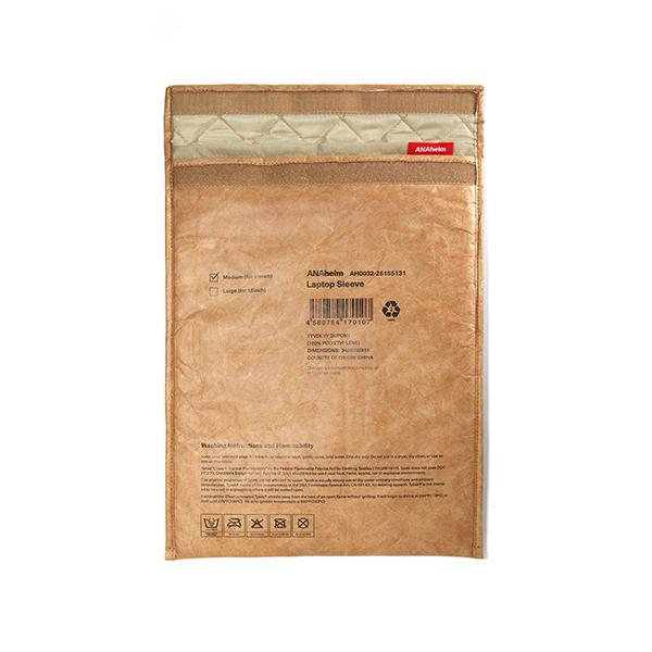 超軽量・高耐久素材を採用したノートパソコンケース。