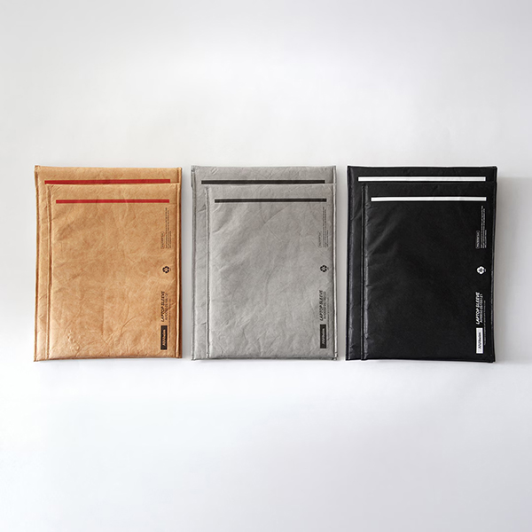 超軽量・高耐久素材を採用したノートパソコンケース。