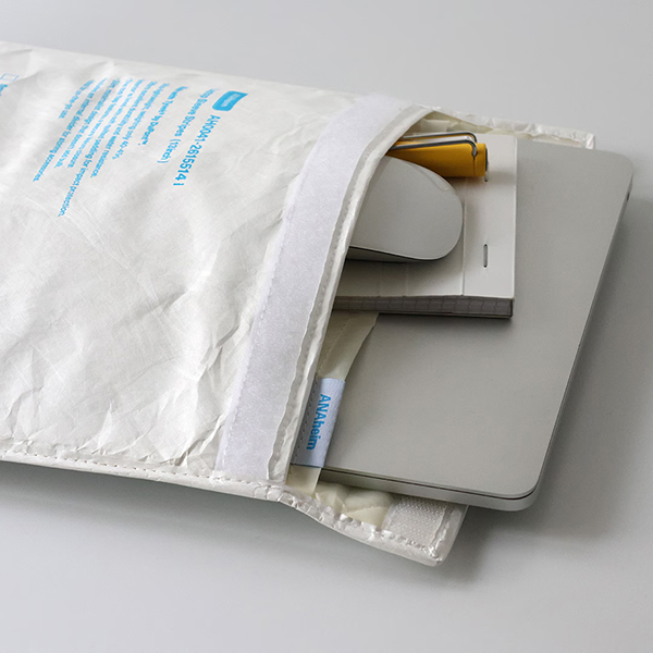 超軽量・高耐久素材Tyvek（タイベック）を採用したノートパソコンケース