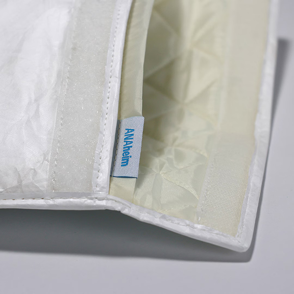 超軽量・高耐久素材Tyvek（タイベック）を採用したノートパソコンケース