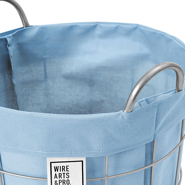 主張しすぎずインテリアに程よいアクセントをプラスします。