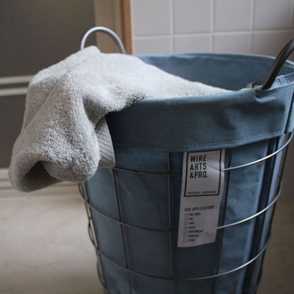 主張しすぎずインテリアに程よいアクセントをプラスします。