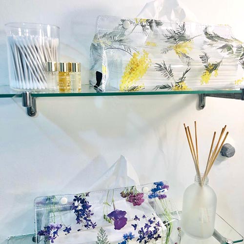 PVCで作られたティッシュカバー。