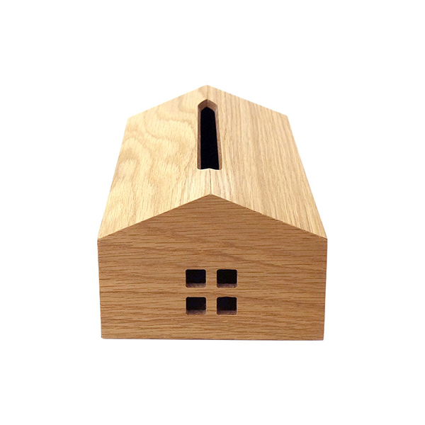 木のナチュラルな風合いをお楽しみいただけるティッシュカバー。