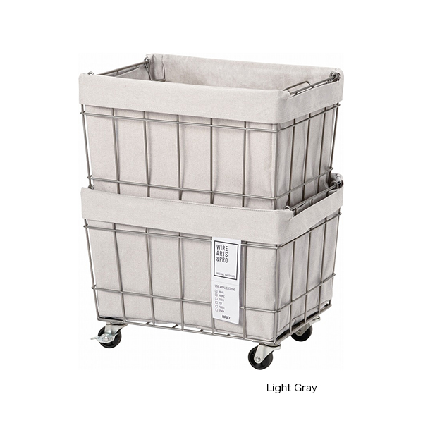 スタッキングバスケットを使用することですっきりとした空間を維持