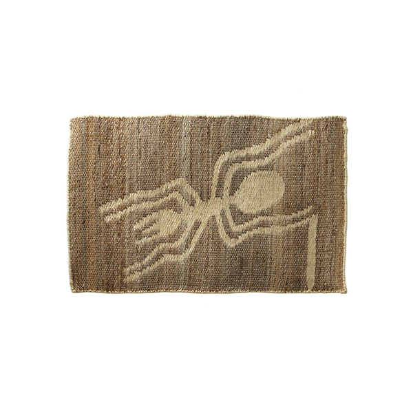 ナスカの地上絵を思わせる魅力的なジュートラグ。