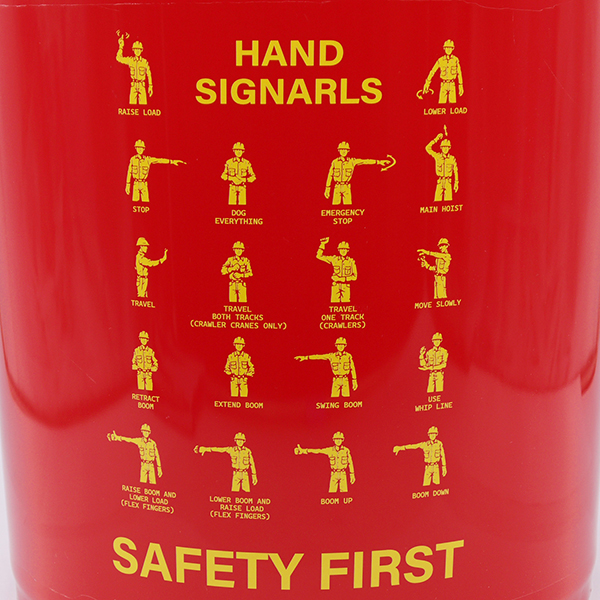 電気工や建設の現場でも重宝される5galバケット