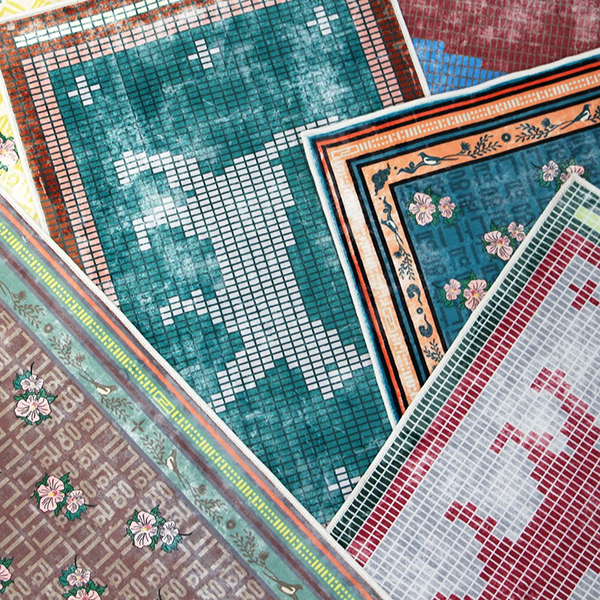 香港マカオの街並みに見られるポルトガル由来の装飾タイルアズレージョから着想を得たデザインの玄関マット。