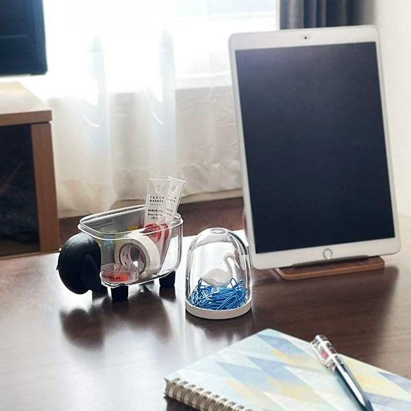 コットンや綿棒を入れてふわふわの羊に