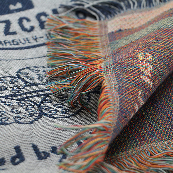 メキシコ・オアハカ（Oaxaca）の民藝・ウッドカービングをモチーフにデザインされたスローケット。