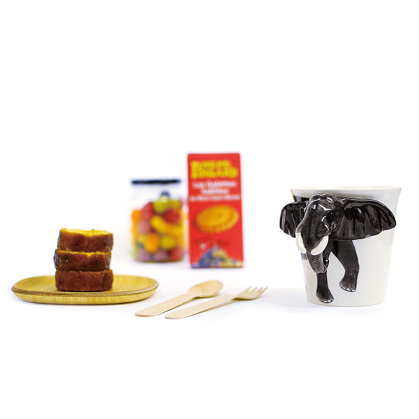 いろんな動物がマグから飛び出したような3Dマグ。