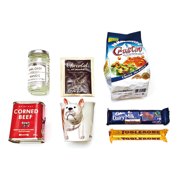 いろんな動物がマグから飛び出したような3Dマグ。