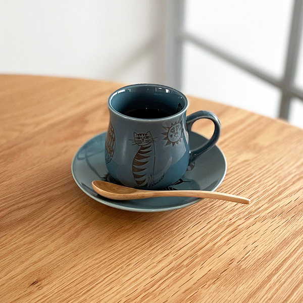 どこか懐かしいデザインオールドカッパーマグカップ。