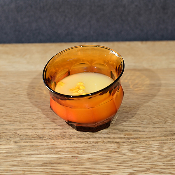 クラッシックなカフェグラス（ピカルディー）をリデザインしたユニークなグラスです。