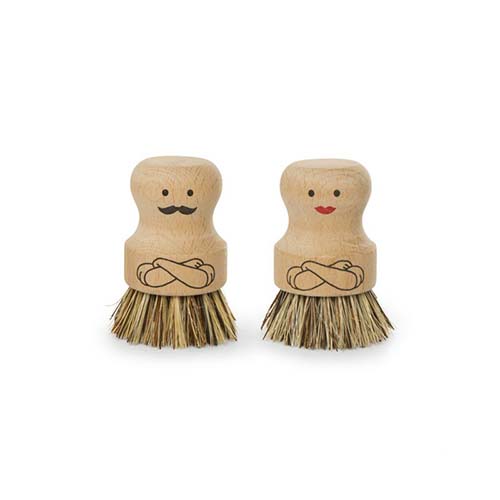 使い分けにも便利なタフなブラシ。