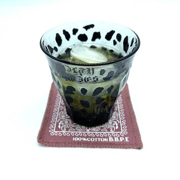 10cm角のヴィンテージバンダナ柄に仕上げたコースター。