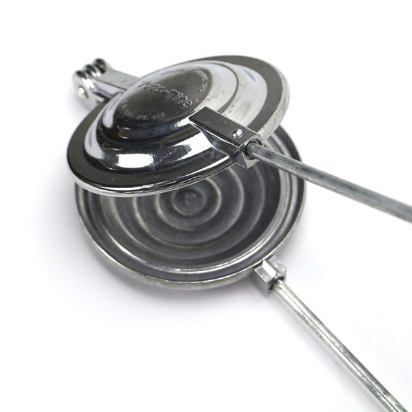 様々なレシピのホットサンドを作ることができるホットサンドメーカー。