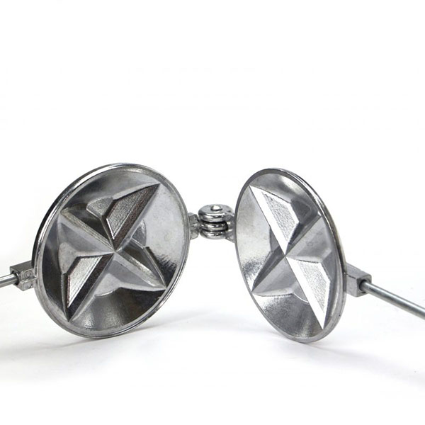 様々なレシピのホットサンドを作ることができるホットサンドメーカー。