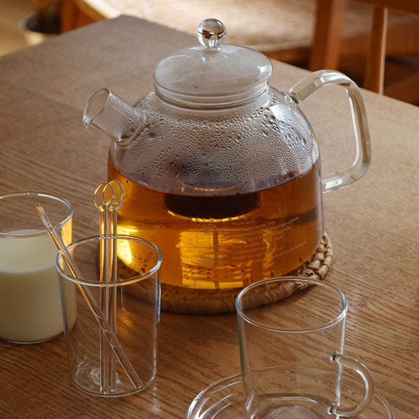 ガラス製ステアラー（マドラー）。