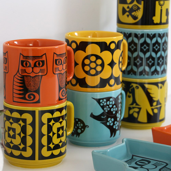 1960～70年代のレトロな図柄を採用したストーンウェアシリーズ。