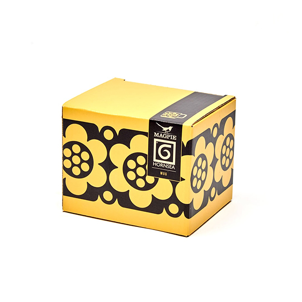 1960～70年代のレトロな図柄を採用したストーンウェアシリーズ。