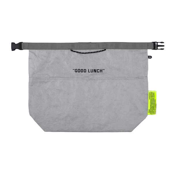 高密度ポリエチレンを使用した簡易保冷バッグシリーズ。