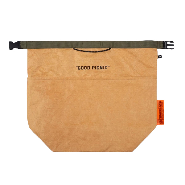 高密度ポリエチレンを使用した簡易保冷バッグシリーズ。