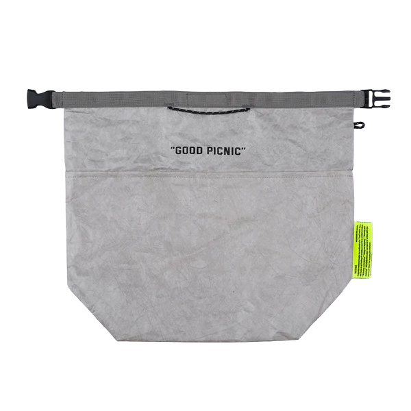 高密度ポリエチレンを使用した簡易保冷バッグシリーズ。