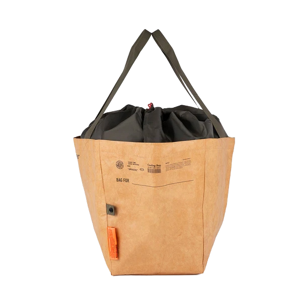 高密度ポリエチレンを使用した簡易保冷バッグシリーズ。