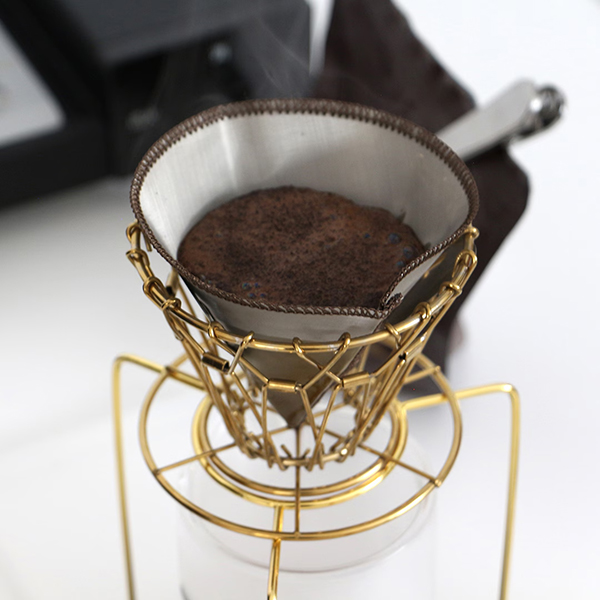 手軽に本格的なハンドドリップコーヒーを楽しめるドリップフィルター