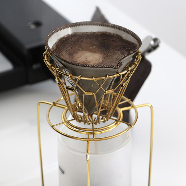 手軽に本格的なハンドドリップコーヒーを楽しめるドリップフィルター