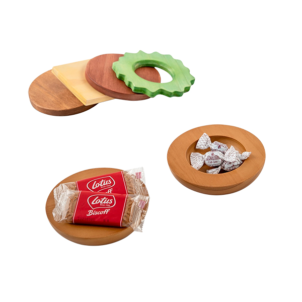 積み木のように素朴なハンバーガースタイルのコースターセット。